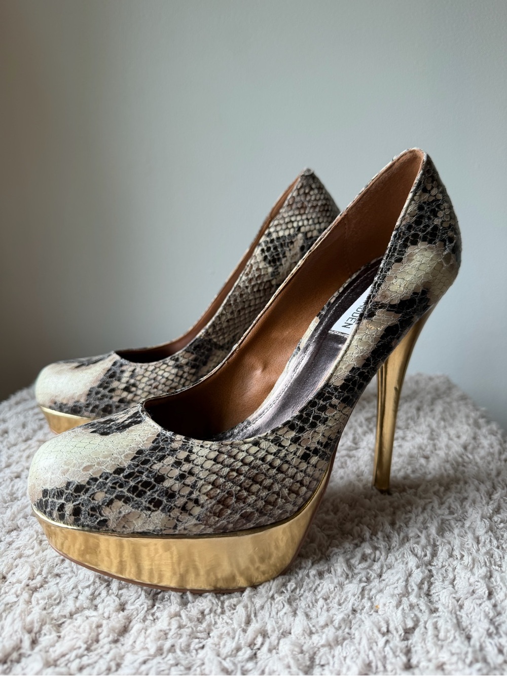 Steve Madden Snake-Print Pumps with Gold Platform